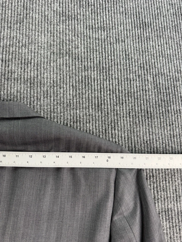 Brioni 46 L Gray Shadow Stripe Herringbone Wool Suit 2 Piece Italy Pants 38x31 - Image 4 of 4