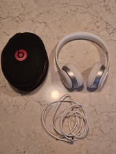 Preços baixos em Beats by Dr. Dre Solo2 fones de ouvido | eBay