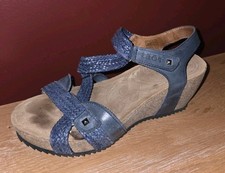 Womens Taos Wedge Heels Snadals Size 39 8 US Blue