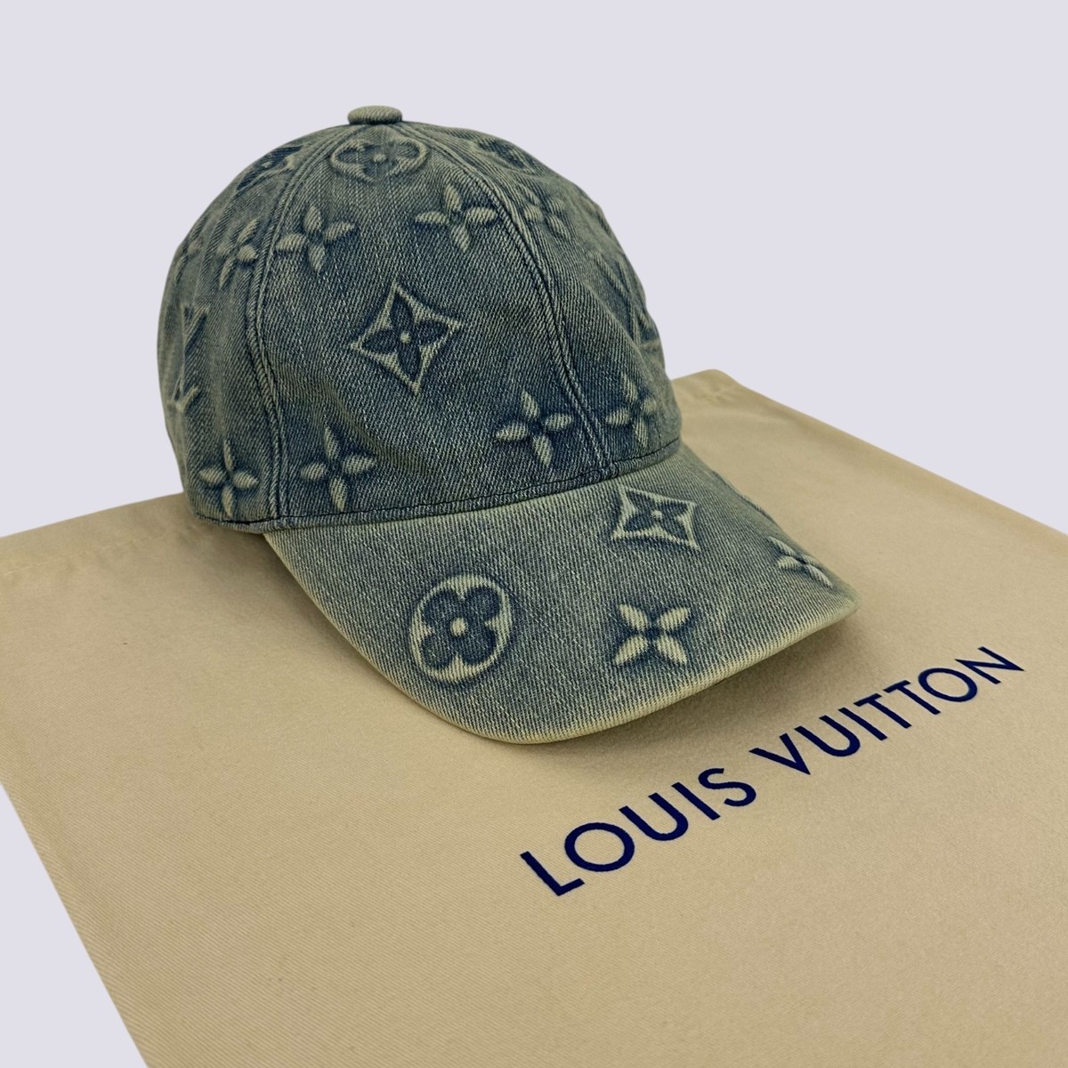 LOUIS VUITTON デニム ベースボールキャップ Louis Vuitton LV Monogram Washed Denim Baseball Cap Hat Blue Size