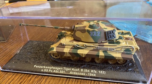 LOT ALTAYA PANTHER TIGRE KINGTIGER GERMAN WW2 1/72 (52) - Foto 2 di 4