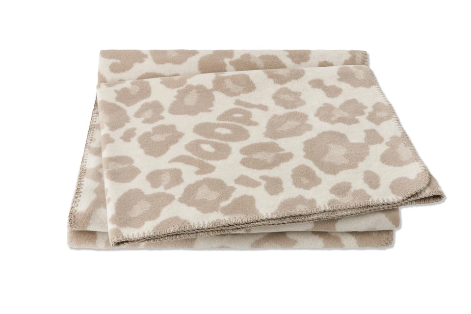 Joop! Wohndecke Kuscheldecke 150x200 cm Leopard Tierfell creme sand 813923 - Bild 3 von 4