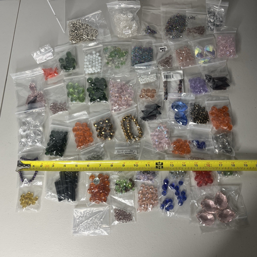 HUGE Lot Jewelry Making Beads Mixed Colors Sizes Bracelets Crystal 100s Of Beads - Picture 14 of 24