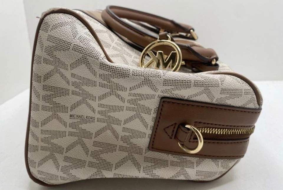 Michael Kors Vanilla PVC Bedford Travel Medium Logo Stripe Satchel Bag Purse - Image 3 of 4