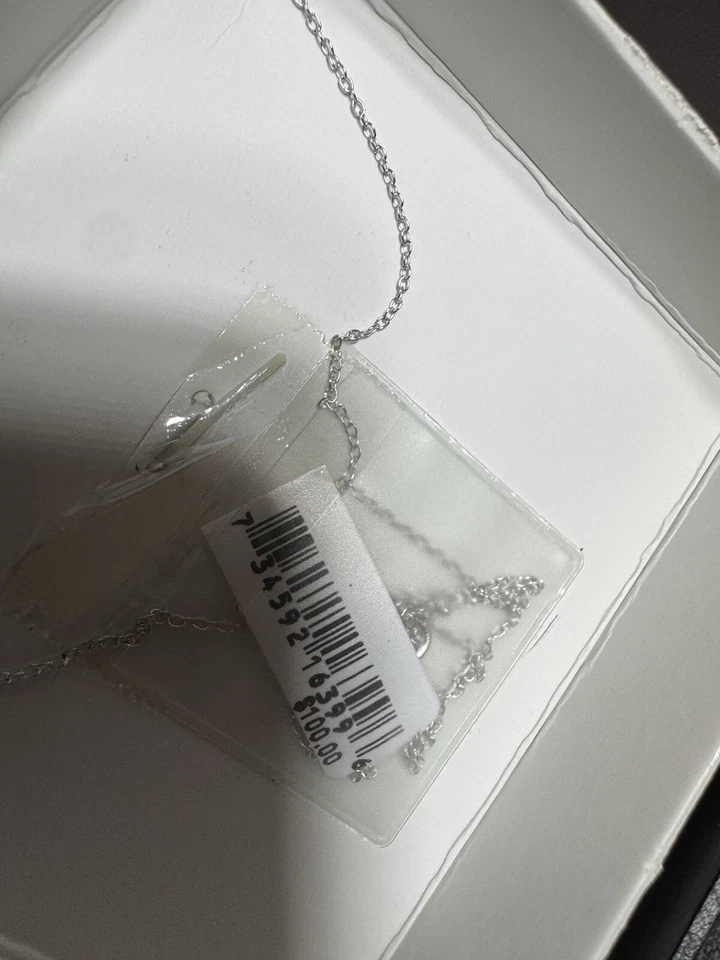 Collar Colgante MACY'S Topacio Azul Copo de Nieve 18" (1/6 ct. t.w.) en plata $100 Foto 2 de 4