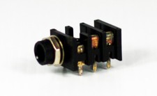 One New Jack 1/4", Stereo, For Fender Amps 1999 