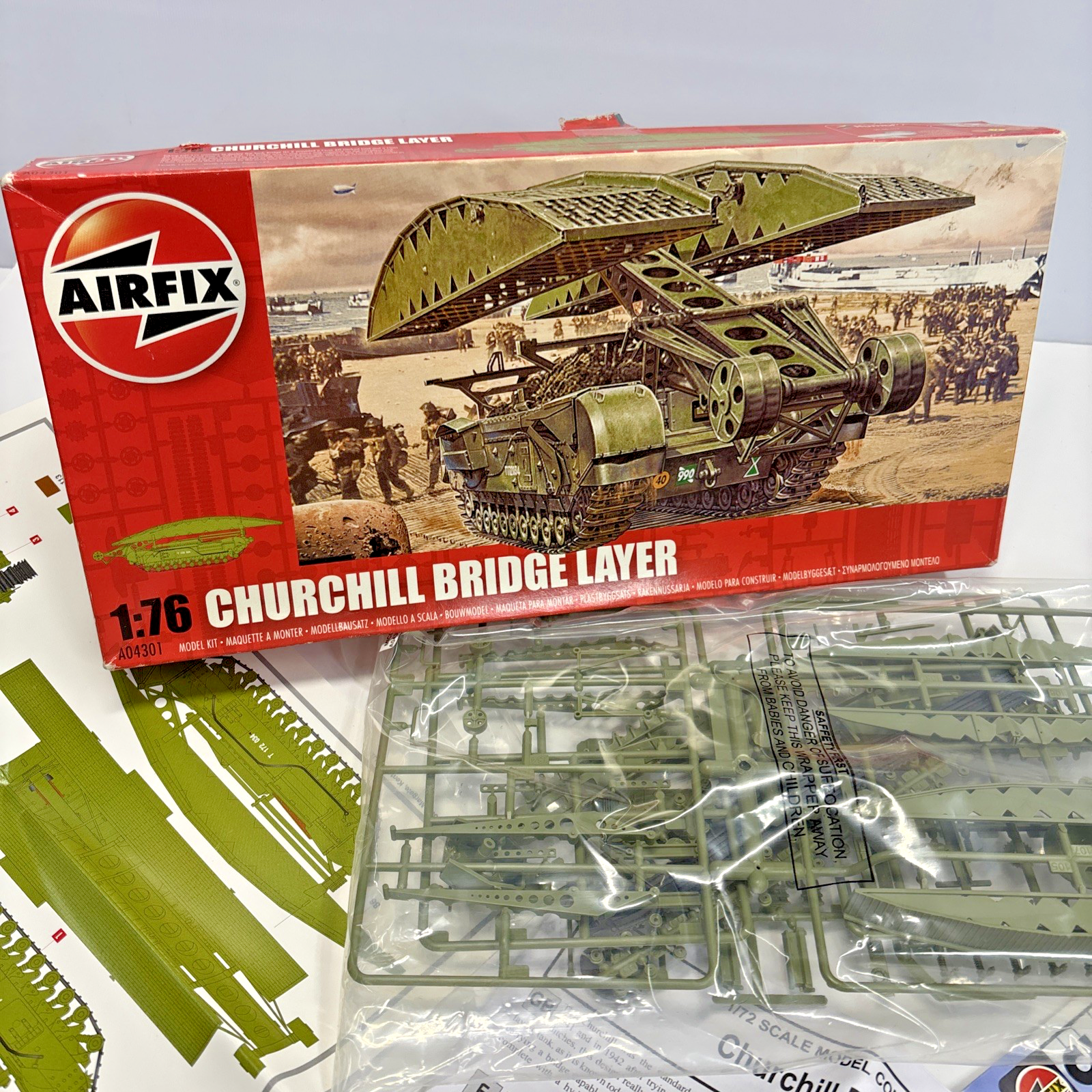 AIRFIX A04301 CHURCHILL BRIDGE LAYER WWII 1/72 Scale Model Kit Sealed Bags