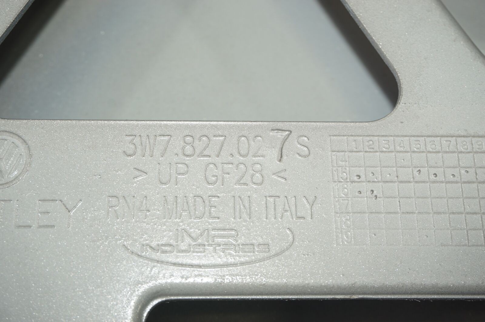 BENTLEY GTC TRUNK LID 2011 2012 2013 2014 2015 3W7 827 027 S SILVER OEM