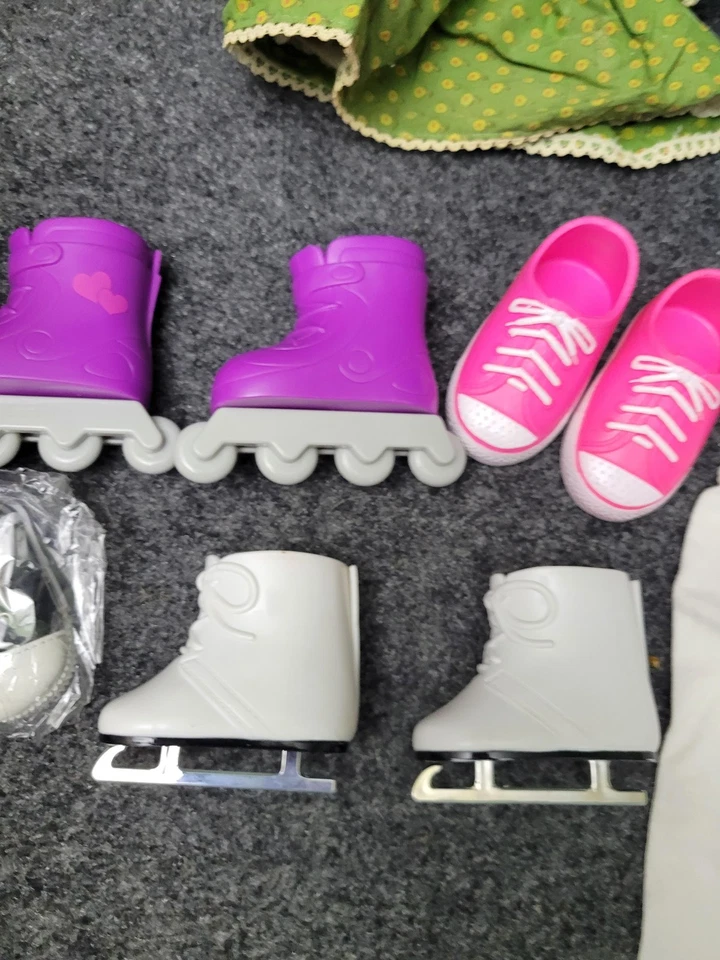 Lote de zapatos de ropa para muñecas grandes de 18 pulgadas para vestidos de niñas americanas patines pantalones rodillo Foto 3 de 4
