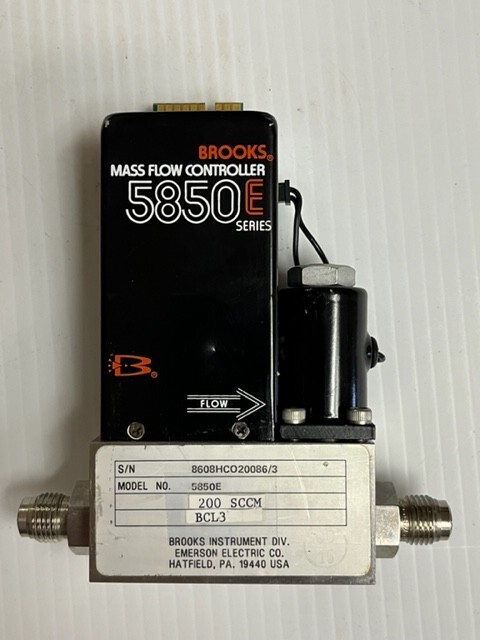 BROOKS Instruments MODEL 5850E MASS FLOW CONTROLLER, 200