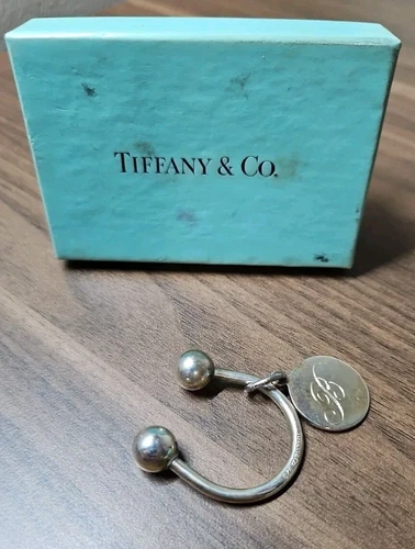 Vintage Tiffany & Co Sterling Silver Horseshoe Key Chain Key Ring Roud Tag 10g