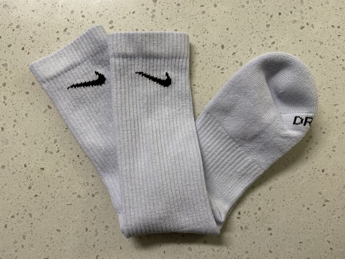 women's nike dri fit crew socks