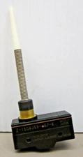 Omron Z-15GNJ55-B7-K  Limit Switch Assembly  3-1/4" Wobble Stick