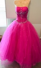 Ball Gown Dress, Size 1/2, Quince, Quinceañera, Sweet Sixteen, Prom, Princess