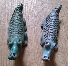 2 CROCODILES green Earthenware Handmade "Ark Set"  11x4x4cm Sweet Collectables