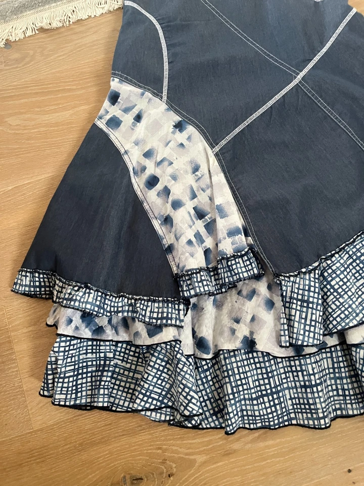 außergewöhnliches luftig-asymmetrisches Jeans-Kleid lang Gr. 36 v. BIBA ärmellos - Bild 3 von 4