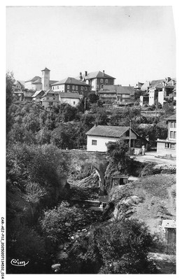 CAR-AEJP12-0595-74 - LA ROCHE-SUR-FORON Haute-Savoie - Das Kloster und das Foron