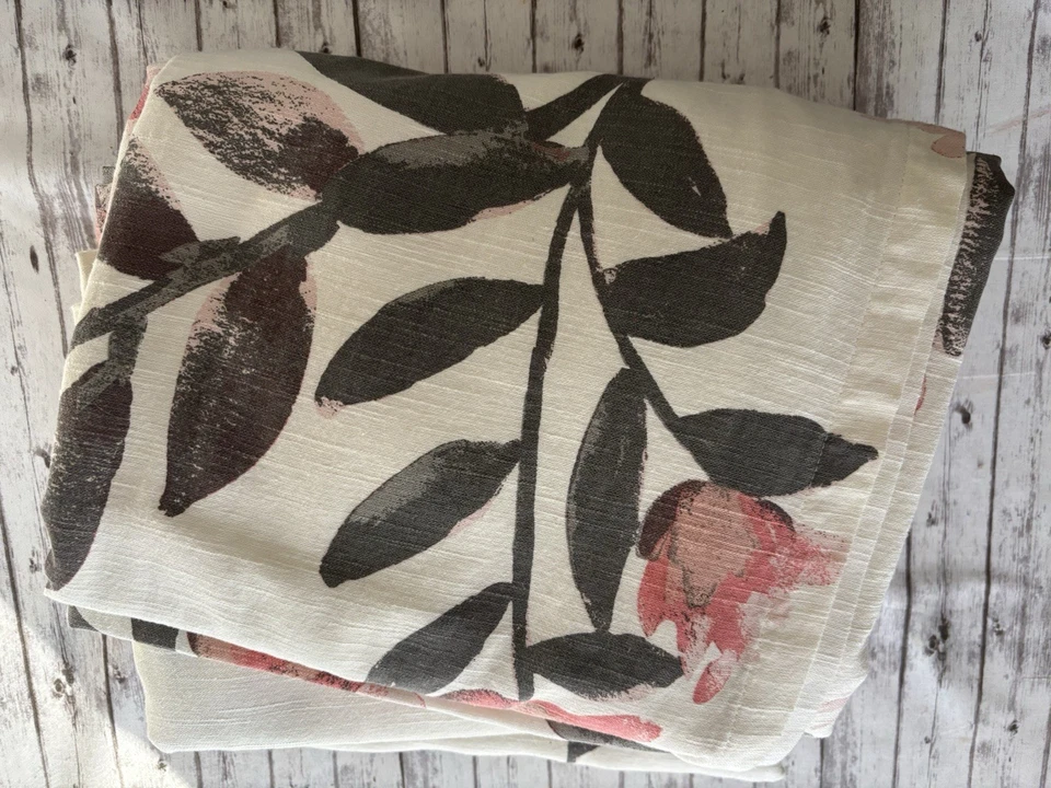 PAR de paneles de cortina de ventana florales coral crema (54"x84") objetivo umbral Foto 3 de 4