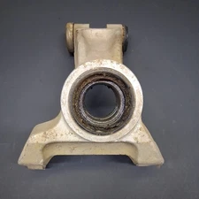 Honda Rincon 680 650 Spindle Knuckle Rear Right  52200-HN8-000 CC R2