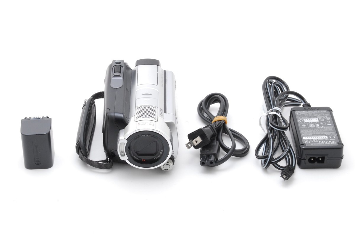 Sony HDR-SR11 HandycamDigital Video Camera 60GB From Japan -1