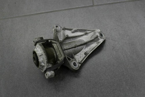 Audi A8 4E D3 Stütze 4E0399114Q Getriebelager Getriebehalter rechts 4E0399151AP