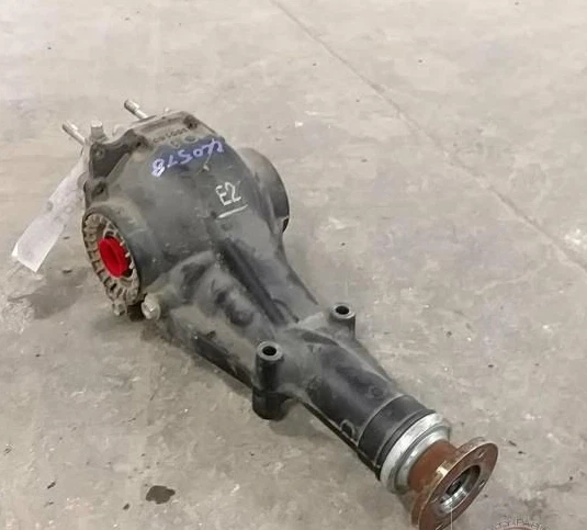 2020-2023 Subaru WRX Manual Rear Differential Carrier Assembly 4.11 Ratio OEM - Image 2 of 3