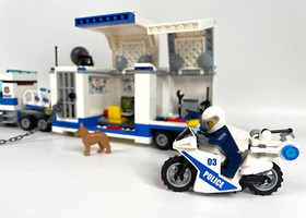 LEGO City: Command Mobile Center 60139 - 100% Complete