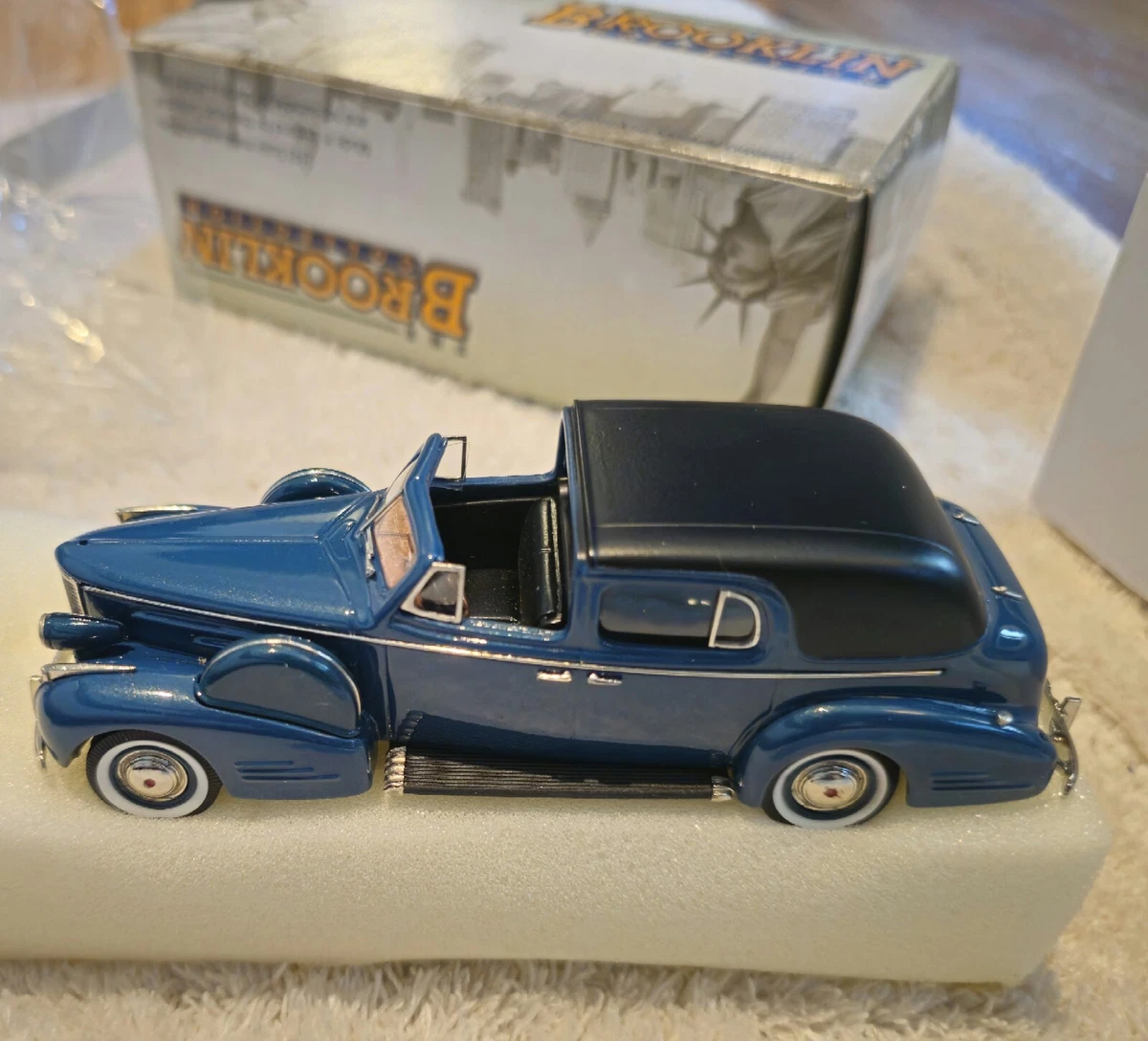 Miniature Brooklin 1/43 Cadillac Eldorado 1960 – Limousine 6 Glaces, Modèle BRK189X