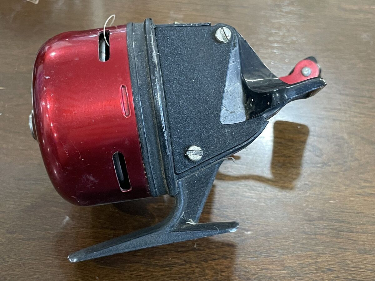 Vintage Abu Garcia Abu-Matic 70 Fishing Reel Made in Sweden Vintage Abu Garcia Abu-Matic 70 Fishing Reel Made in Sweden