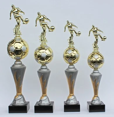 LÜCK POKALE 4er-Serie Pokal Pokale Fußball Figuren "on Fire 2.0" inkl. Gravuren