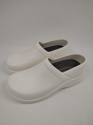 Women's Klogs USA Nurse, Work, Slip Resistant, Non Marking White Clogs Size 8