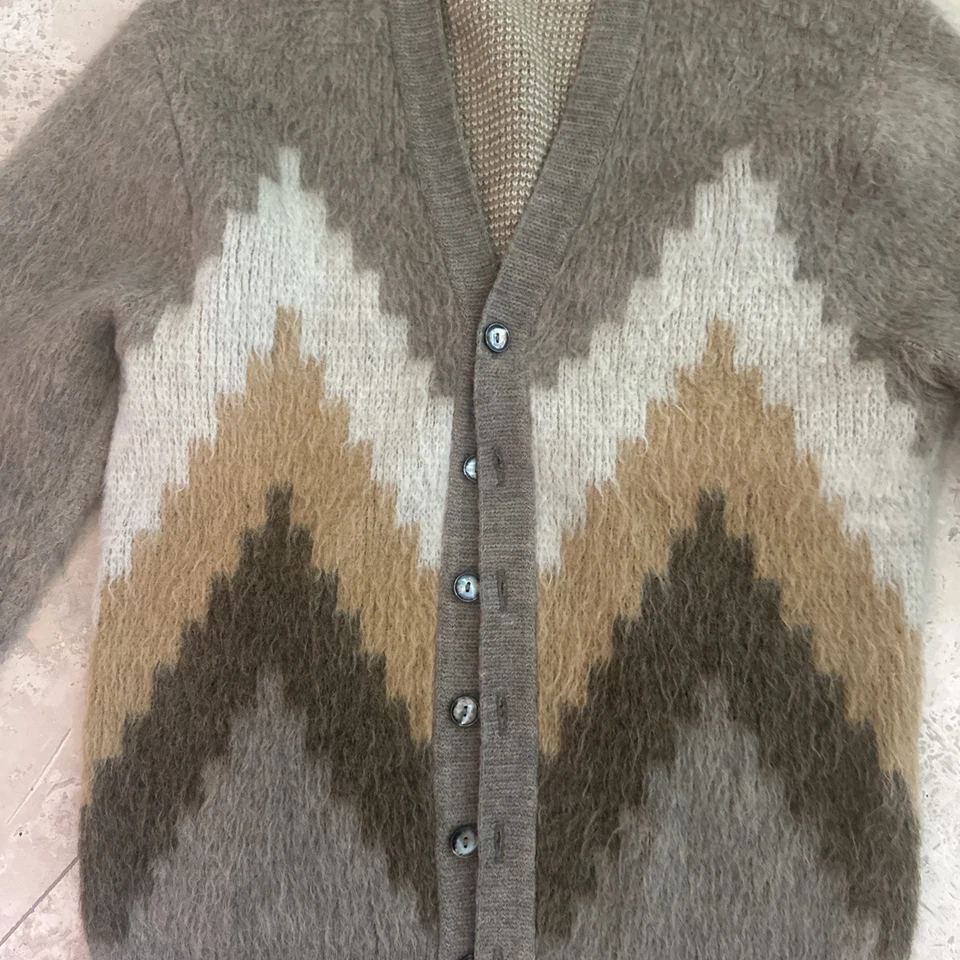 Suéter De Colección Young Breed Revere Para Hombres Mediano Kurt Cobain Mohair Cárdigan Peludo Carrera Foto 3 de 4