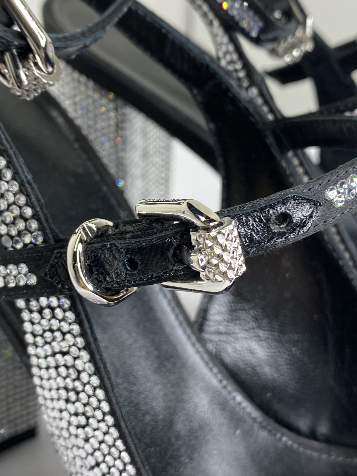 Givenchy Womens Sandals Silvery Size 8 Voyou Platform Strappy Jewels Buckle thumbnail 4