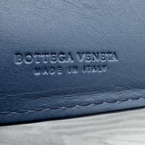Bottega Veneta Intrecciato Wallet Bifold Navy Leather Unisex Italy Money Clip - Picture 8 of 9