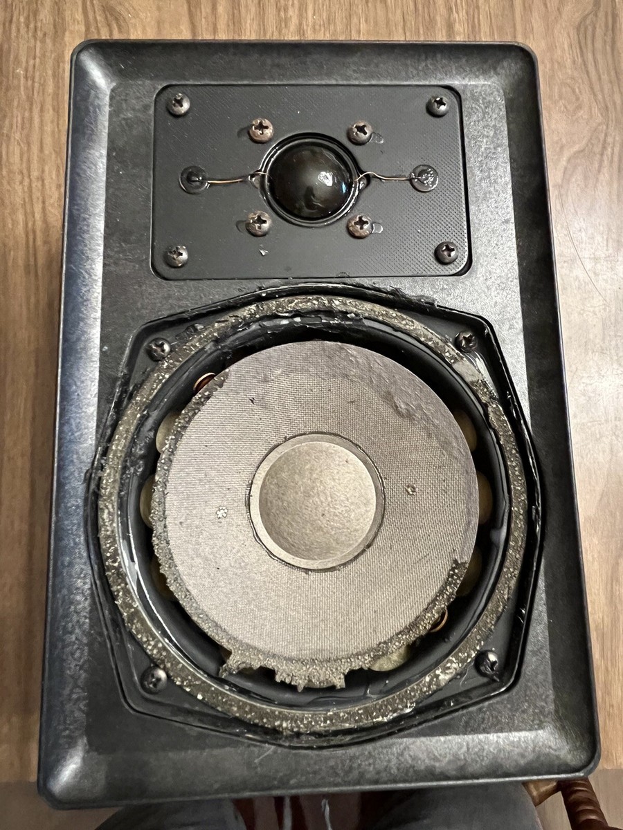 a/d/s Made in ＵＳＡ Single Vintage ADS a/d/s L300 Bookshelf Speaker w/Wall Bracket! | eBay