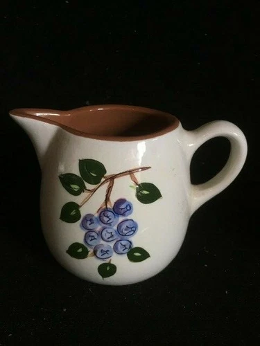 A9503 Stangl Blueberry Creamer Pottery, Trenton NJ