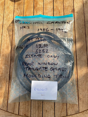 vauxhall Carlton mk3  REAR TAILGATE trim  ESTATE moulding 1986 - 1994 new nos