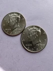 2002 P & D Kennedy Half Dollar (2) Clad Coins Circulated NIFC Free shipping N577