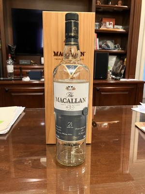Macallan Triple Cask 21 Year Fine Oak Scotch Whiskey Empty Bottle Box Unwashed!