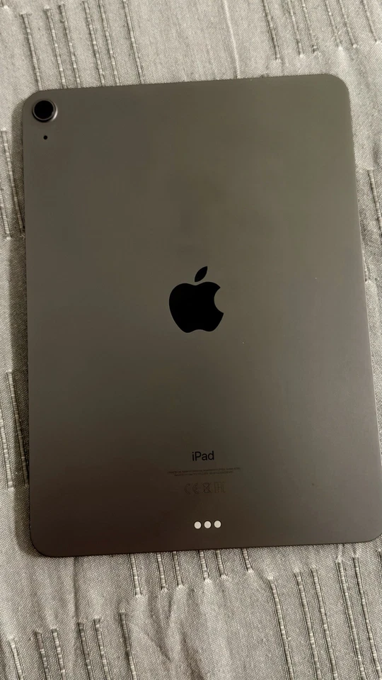 Apple iPad Air 10 · 64GB · Wi-Fi + Cellular, Foto 4 von 4