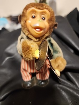 VTG Wind Up Monkey Chimp W Cymbals Toy 1950-60s Striped Pants WORKS *defect Read