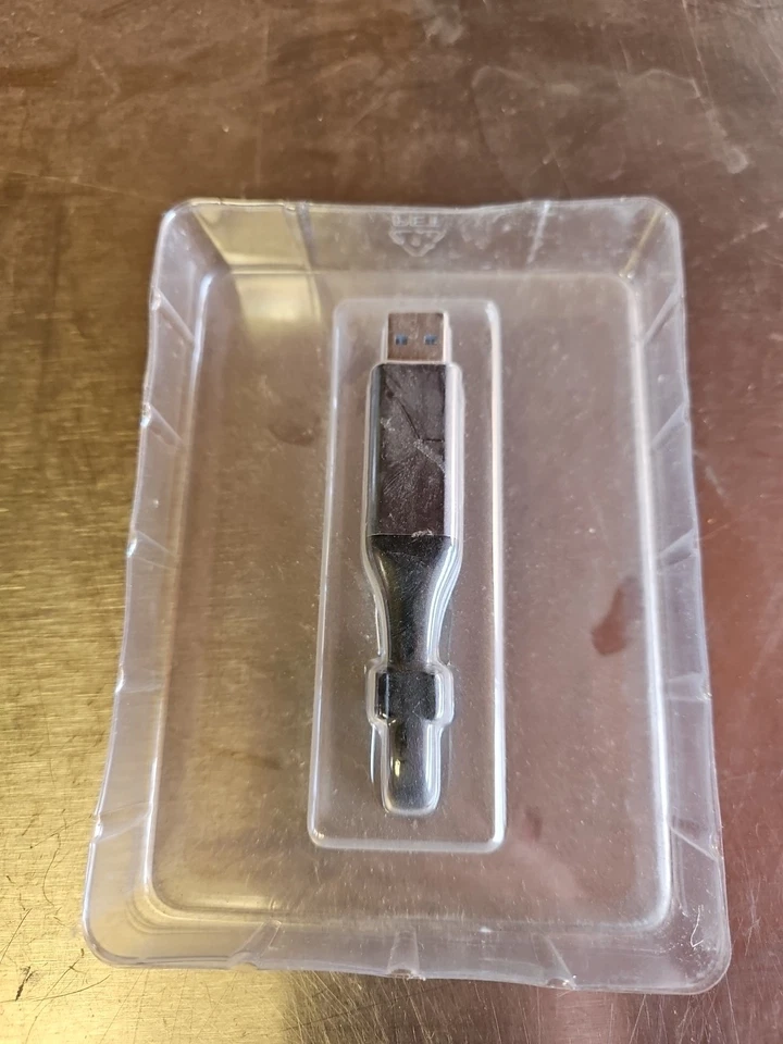 PNY Duo Link 32GB USB 3.0 OTG Flash Drive Made for iPhone iPad Sync, Store - Image 2 of 2