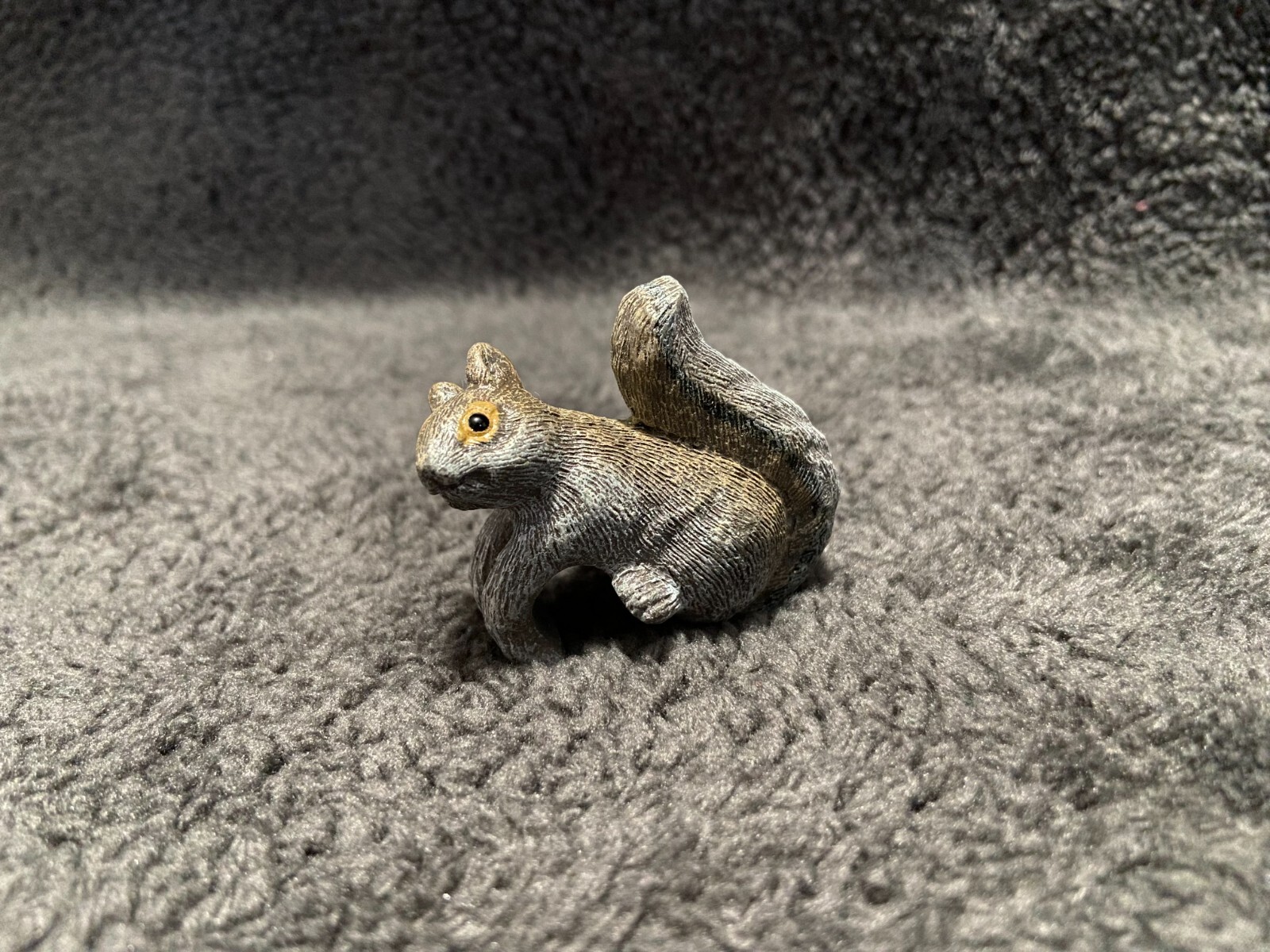 Squirrel Resin Tabletop Figurine - Autumn Decor - Indoor or Outdoor