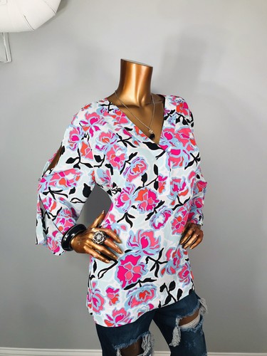 Chaus 2X Plus Top Floral Damask Low V Cut Cold Cut Out 3/4 Sleeves Blouse Open - Picture 4 of 9