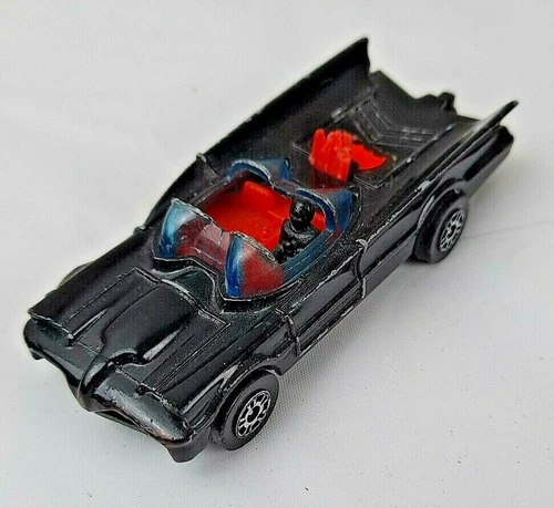 Vintage 1976 Corgi Juniors Batmobile Diecast Car, Batman DC Comics