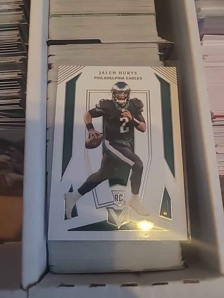 2020 Panini Chronicles - Vertex #V-15 Jalen Hurts (RC) RAW