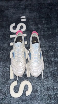 Mizuno Morelia Neo IV Beta Elite FG - White/Tanager Turquoise/Pink Tetra