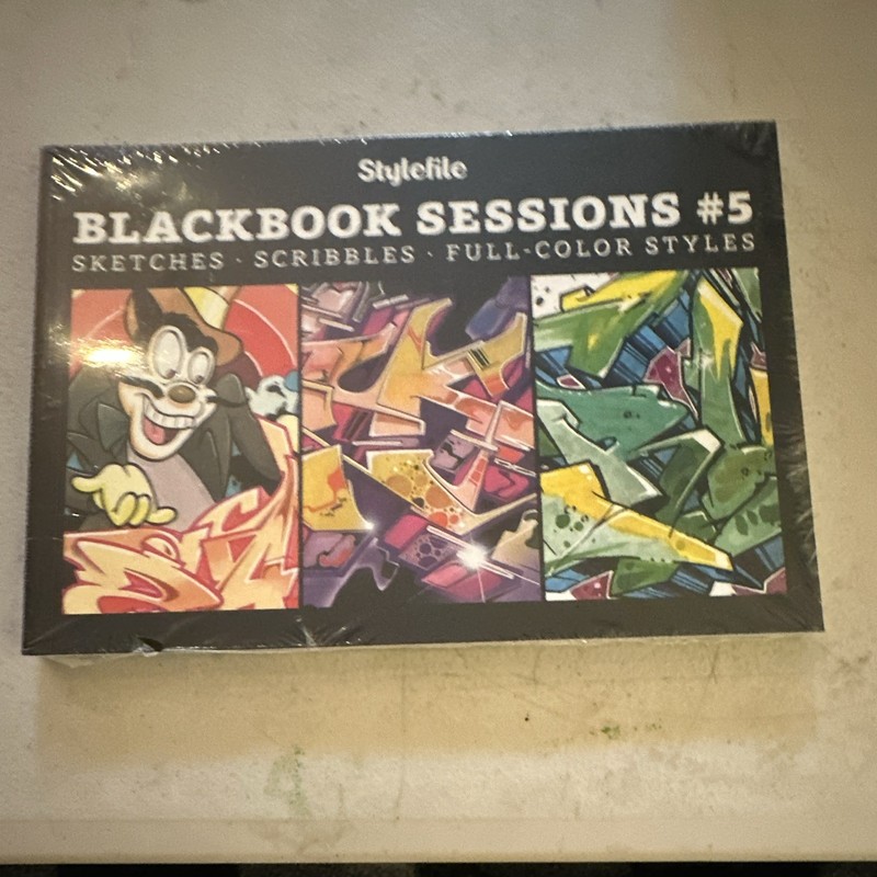 publikat Stylefile Blackbook Sessions #5 April 2022 1st Ed Graffiti
