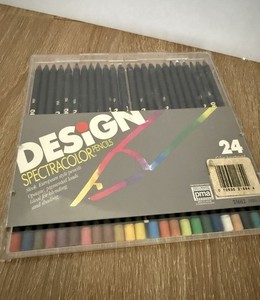 Design Spectracolor Color Pencil Colored Set of 24 Vintage