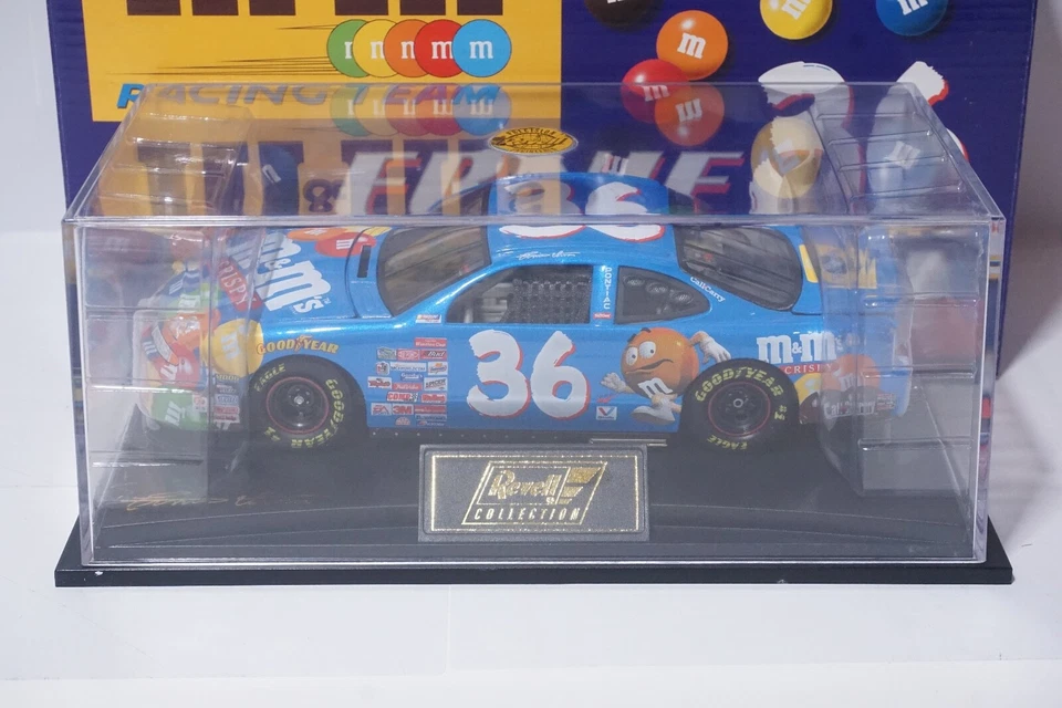 1999 #36 ERNIE IRVAN 1/24 M&M'S CRISPY REVELL COLLECTION Nascar Model Diecast - Image 3 of 4